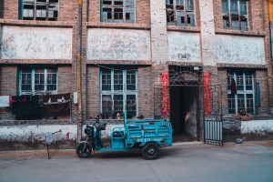 Chinese Auto Brands Face U.S. Policy Shift Amid Consumer Support and National Security Concerns | abmineralscorp.com